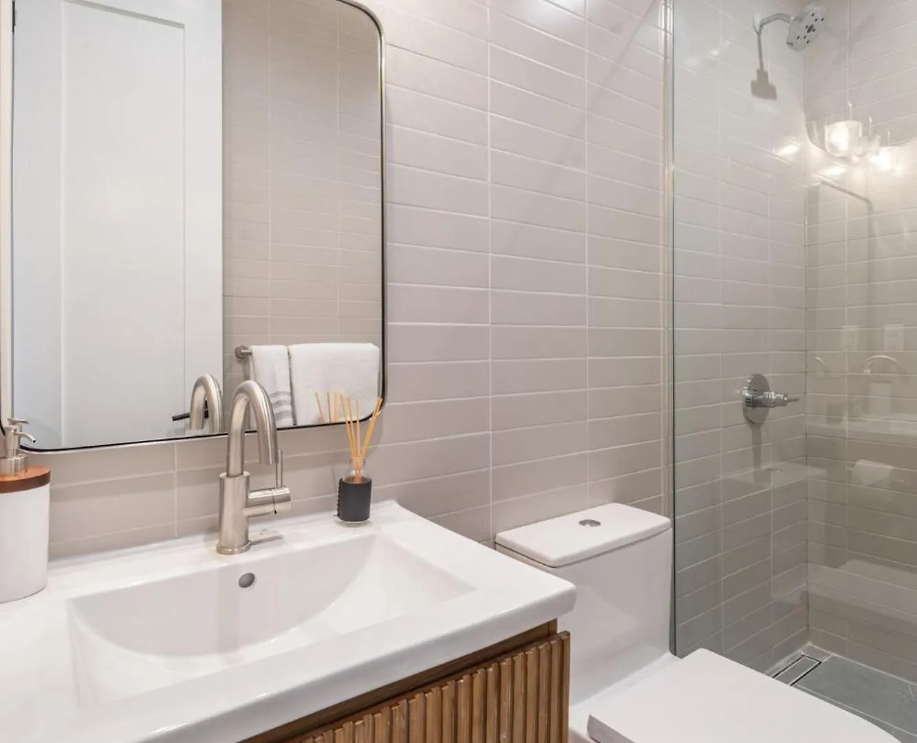 Luxurious Harlem Home With Modern Amenities, Outdoor Patio! Νέα Υόρκη